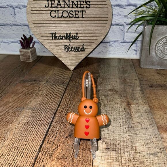 Bath Body Works Hand Sanitizer Holder Gingerbread - Picture 3 of 6